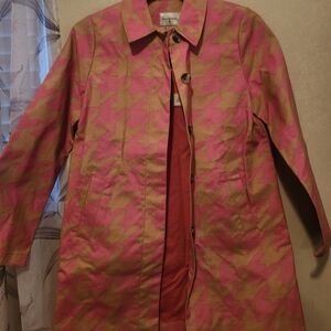 Isaac Mizrahi Vibrant Pink and Gold Houndstooth Trench Coat